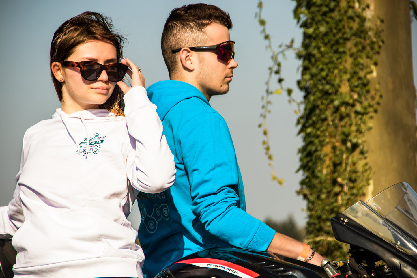 Sweat à capuche Fido Moto Racing